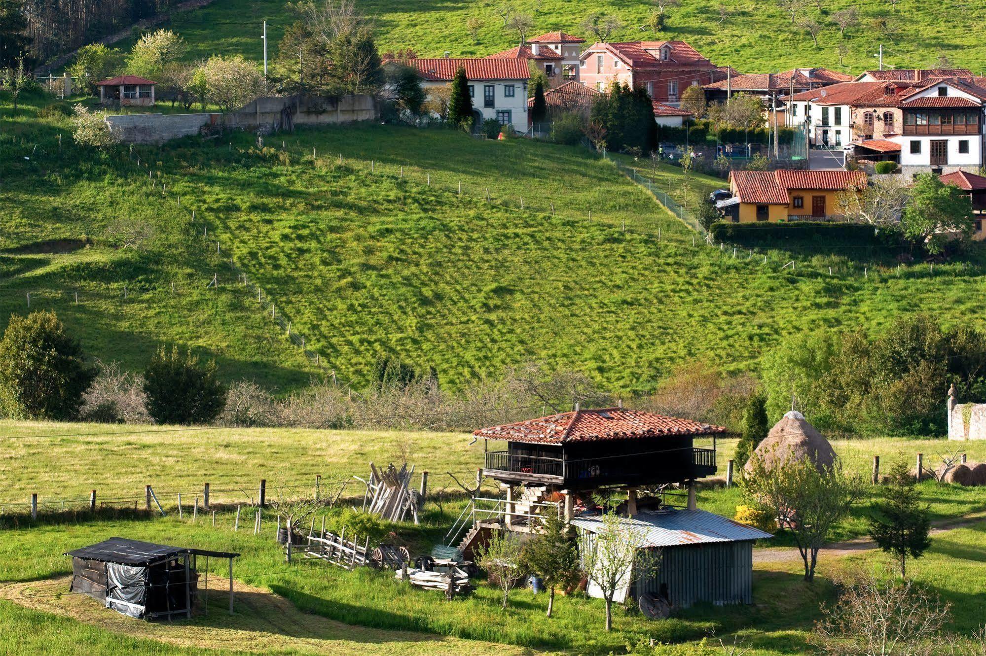 סוטו דל ברקו Casa Rural Los Sombredales מראה חיצוני תמונה