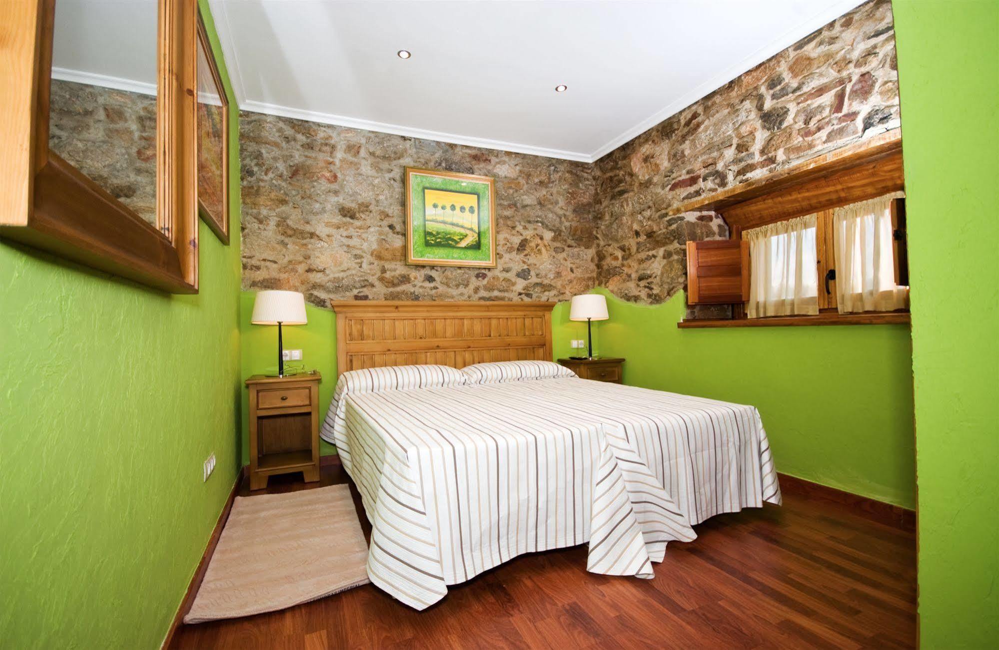 סוטו דל ברקו Casa Rural Los Sombredales מראה חיצוני תמונה